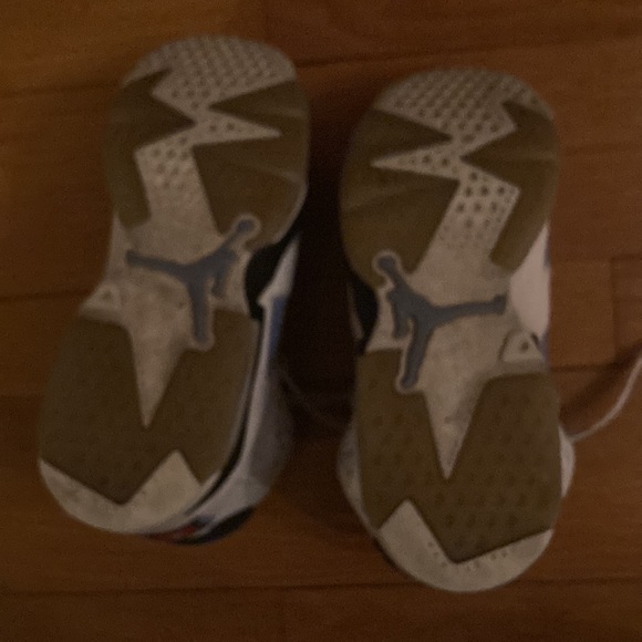 Jordan 6 retro size 6.5 good condition - Picture 5 of 5